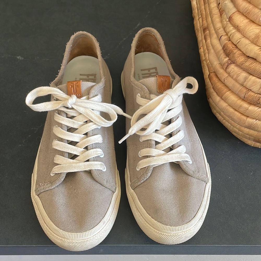 Frye Gia Canvas Low Lace